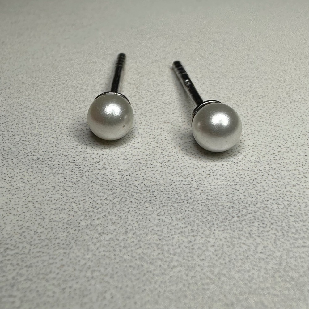Pearl Stud Earrings 925 Sterling Silver‎ Small Simple Classic Everyday Gift
